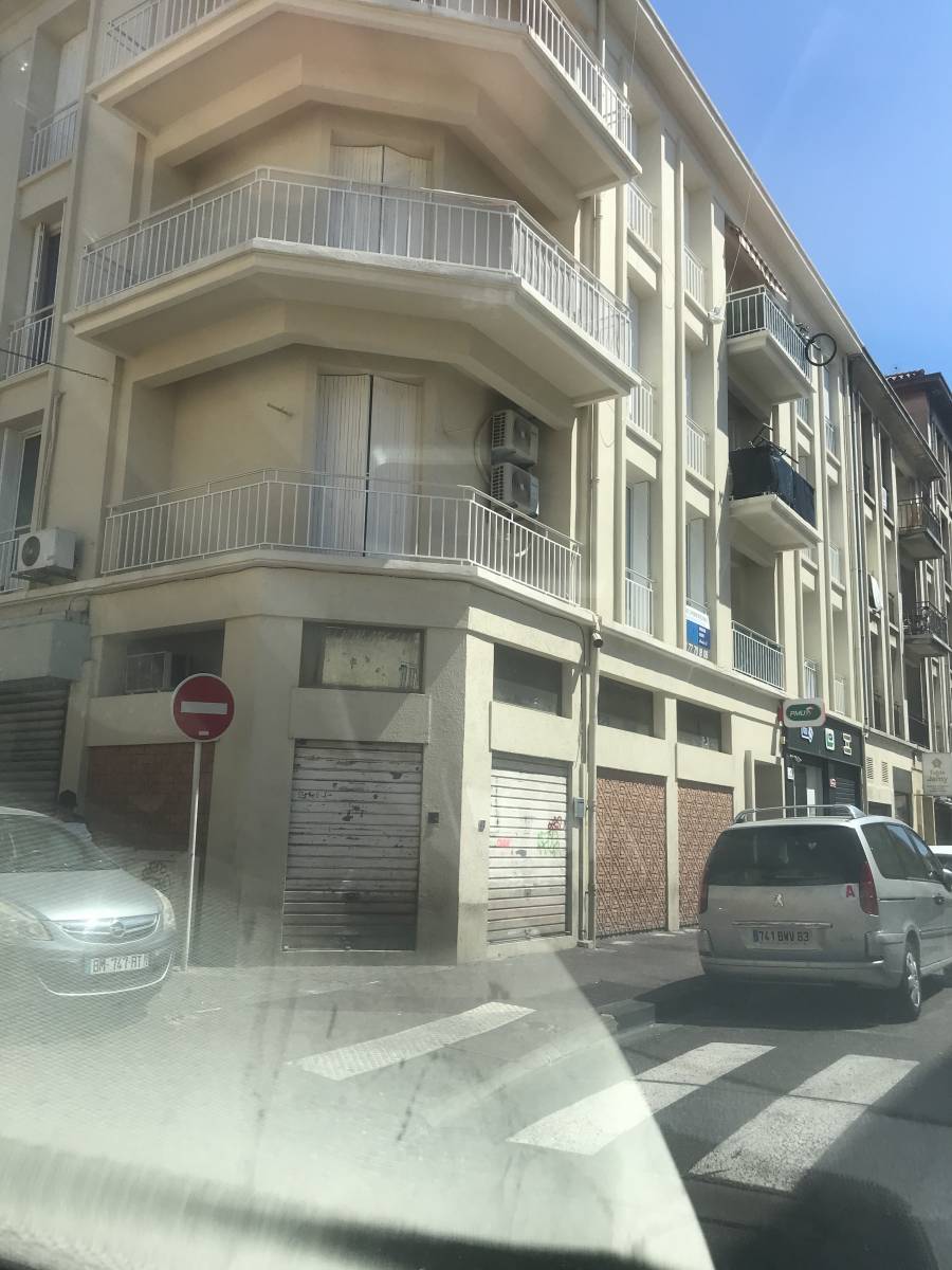 Consulter un avocat à Hyères pour contester une décision d’Assemblée Générale de copropriété